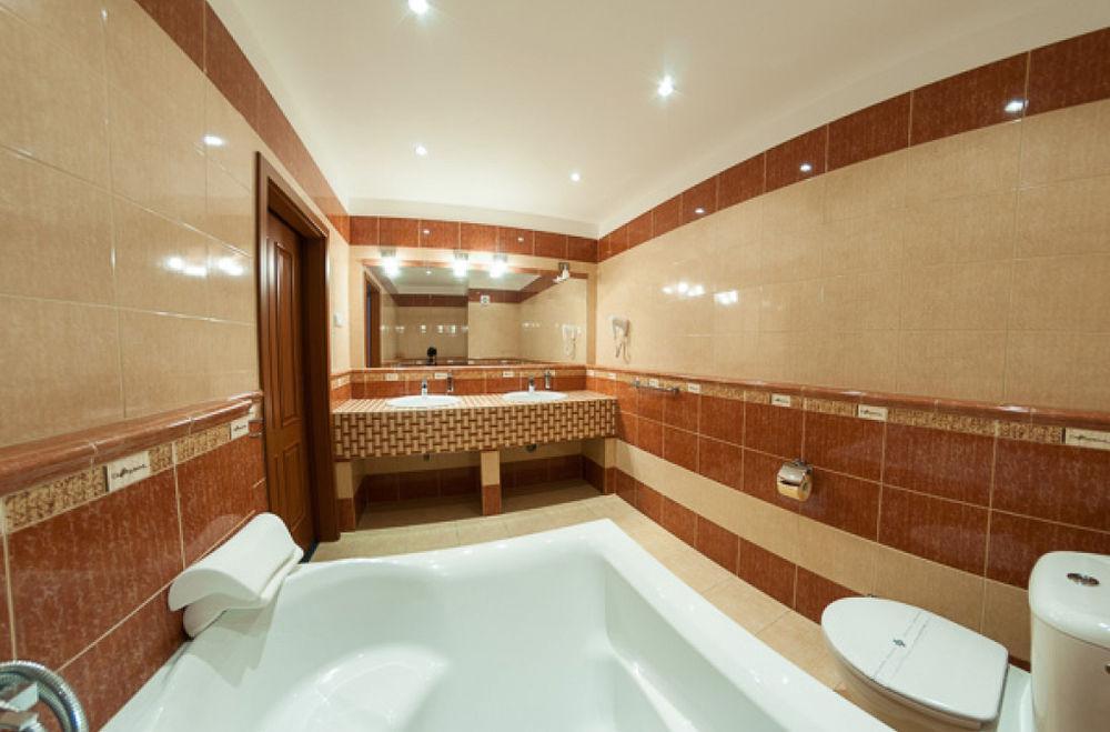 Hotel Radejov Knezdub Екстериор снимка